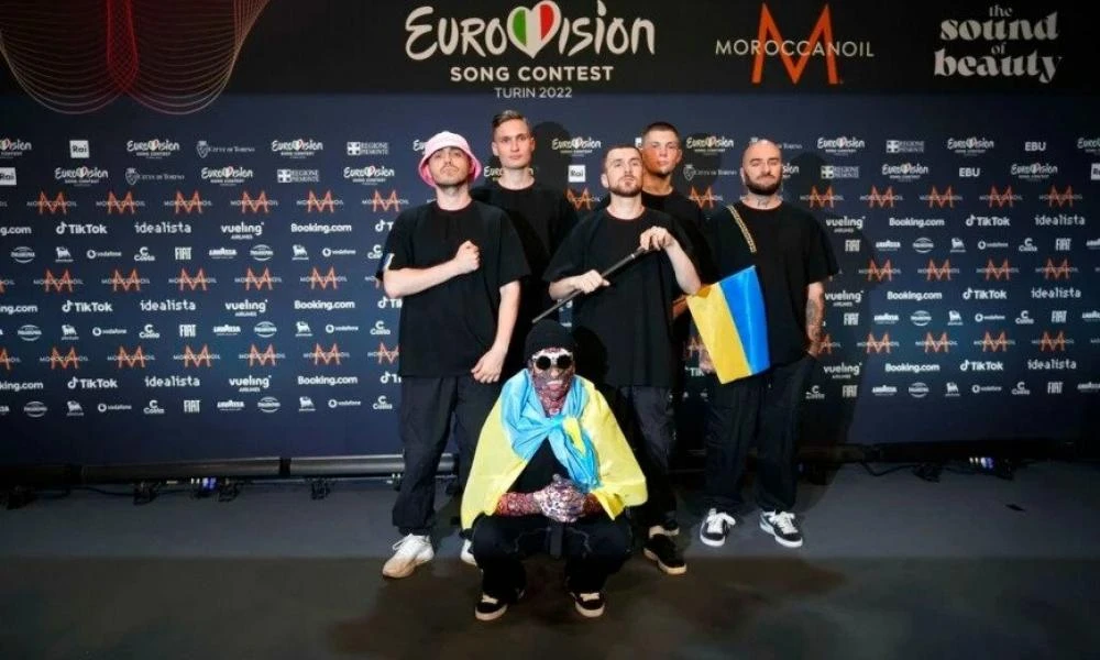 Ουκρανία: Οι Kalush Orchestra πούλησαν το τρόπαιο της Eurovision για την αγορά drone